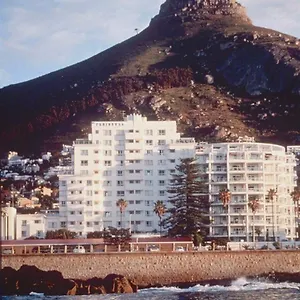 Peninsula By Dream Hotel